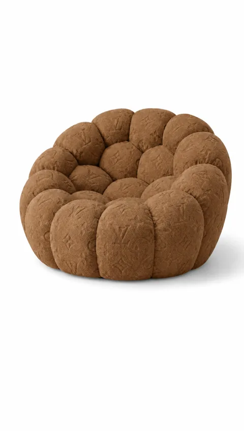 Signature Monogram Lounge in Caramel brown
